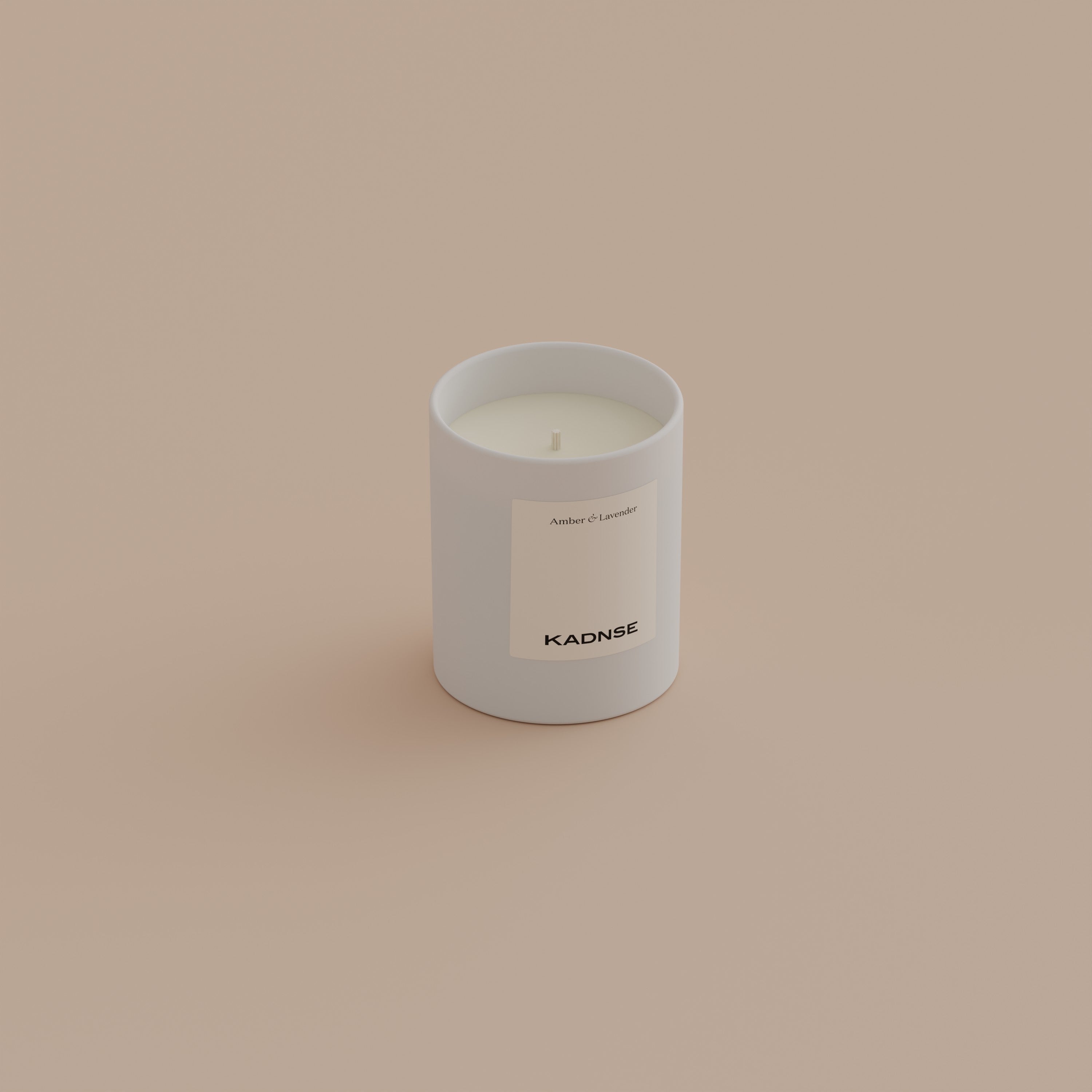 Black Amber & Lavender scented candle hover view — Kadnse handpoured luxury candle, natural wax, made in Porto