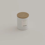 Muguet & Sandalwood scented candle lid detail — Kadnse handpoured luxury candle, natural wax, made in Porto