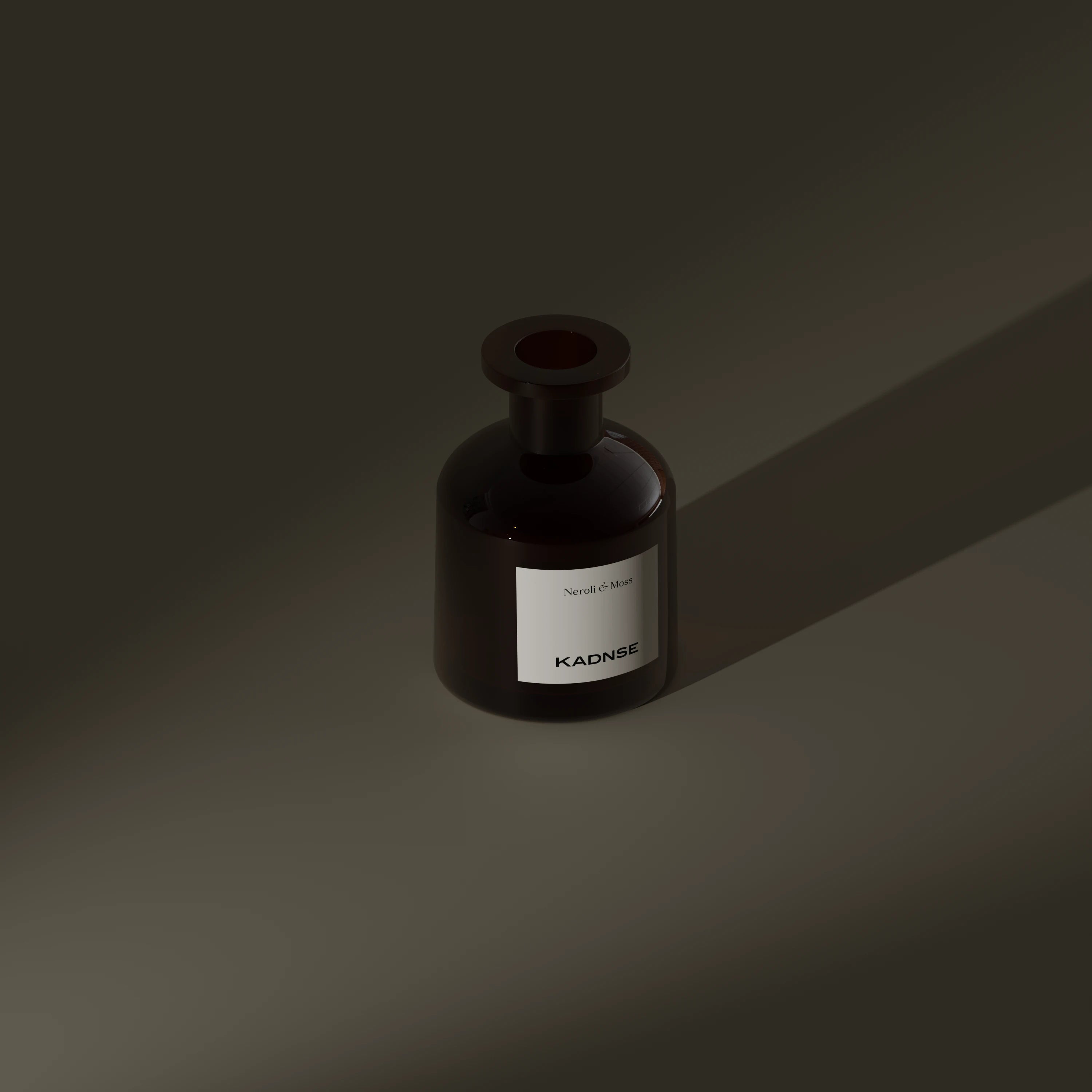 Neroli & Moss reed diffuser hover darker — Kadnse luxury home fragrance, natural fragrance oil, handcrafted in Porto
