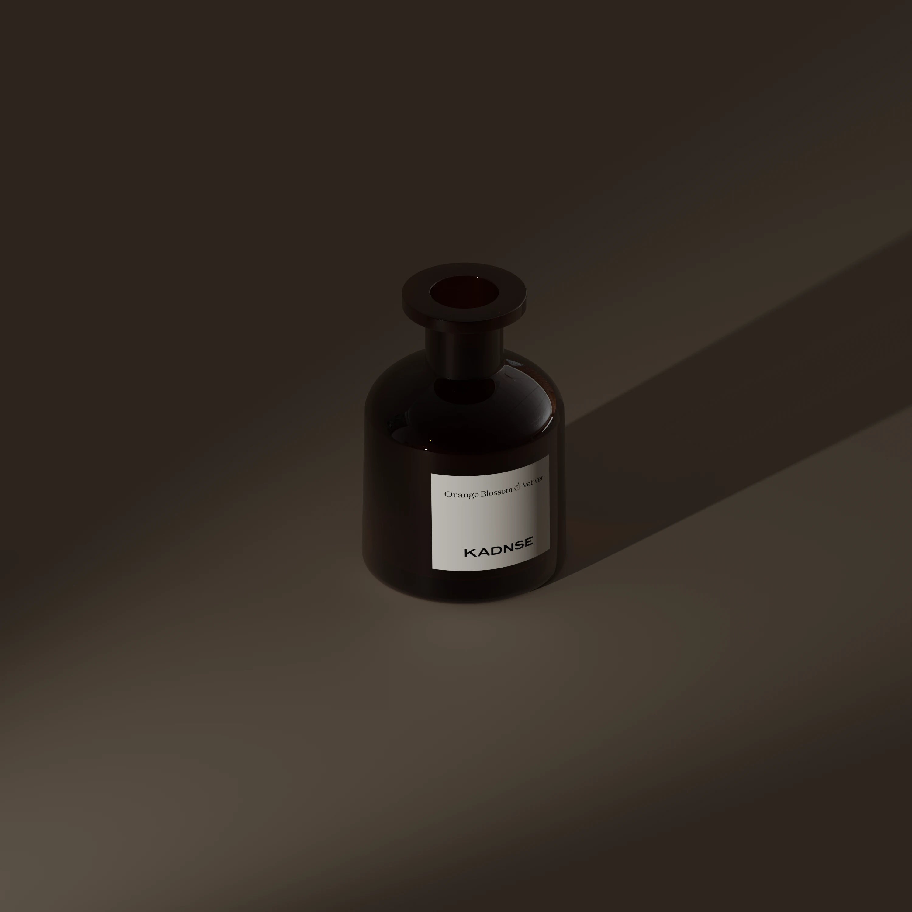 Orange Blossom & Vetiver reed diffuser hover darker — Kadnse luxury home fragrance, natural fragrance oil, handcrafted in Porto